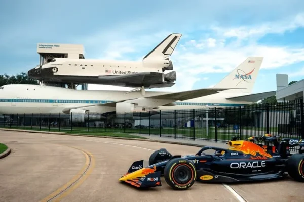 Space Center Houston Entry Ticket